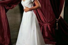 فستان زفاف رقم 104