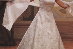 فستان زفاف رقم 415